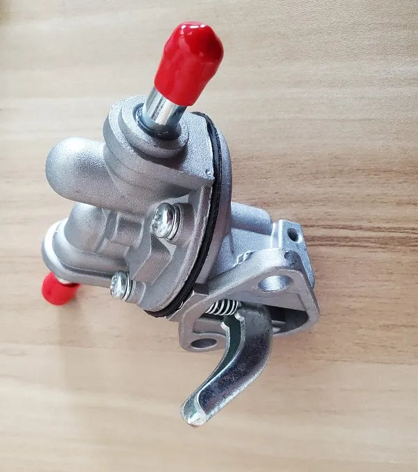 15821-52030 Fuel Lift Pump fits for Grasshopper 721D 721D2 721DT2 322D with Kubota Engine