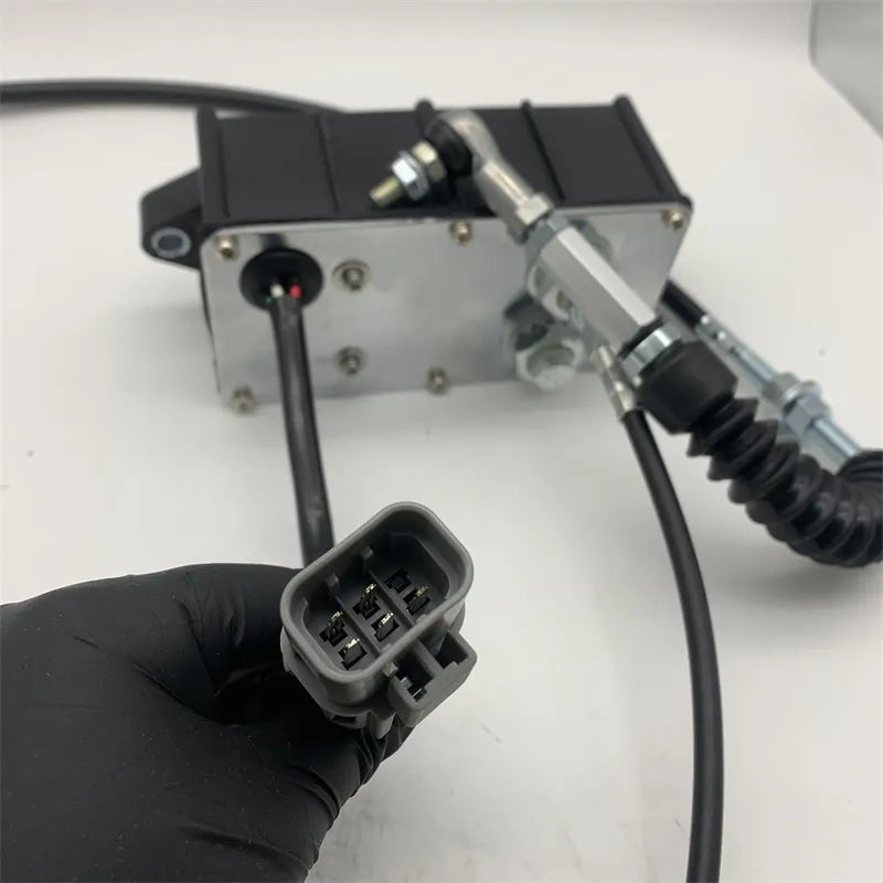 Diselmart Throttle Motor 523-00006 52300006 for Daewoo Doosan Excavator SOLAR 250LC-V 220LC-V DX300LCA DH220-5 DH220-7